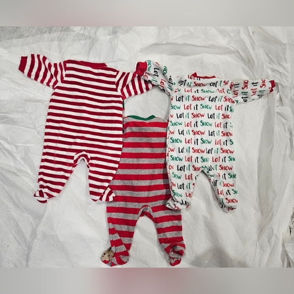 Newborn Holiday Onesie Lot of 3 - Picture 2 of 5
